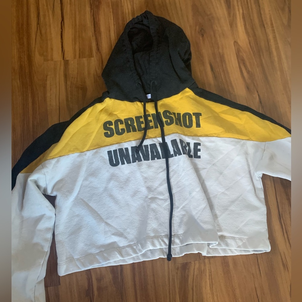 Cropped Hoodie